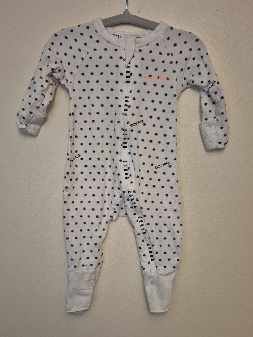 0-3mth - White Wondercool Bonds Wondersuit Zippy